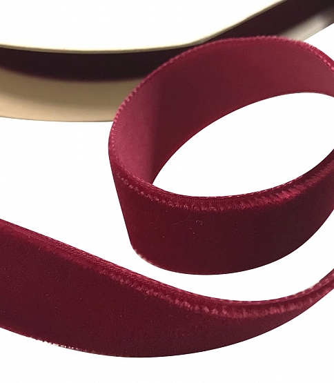 18mm Wine Velvet Ribbon 10 Mtr Roll - Click Image to Close